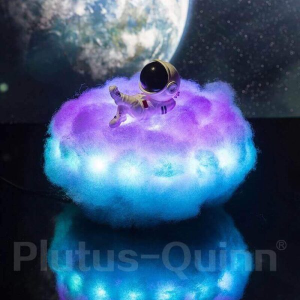 SPECIAL LED COLORFUL CLOUDS ASTRONAUT LAMP