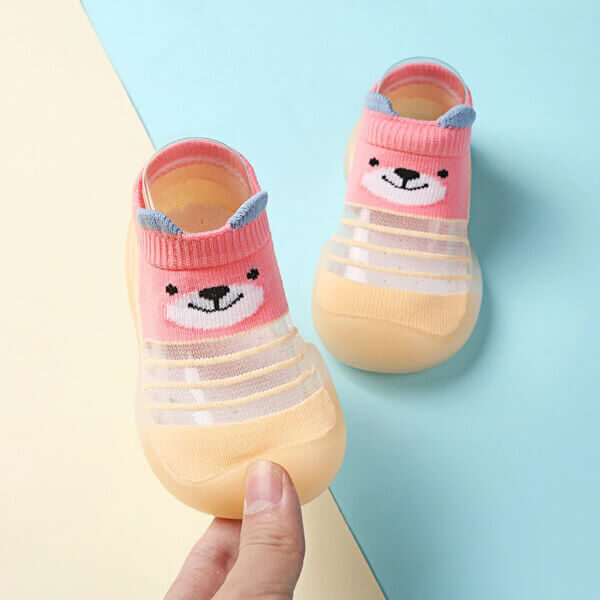 BREATHABLE BABY SHOES