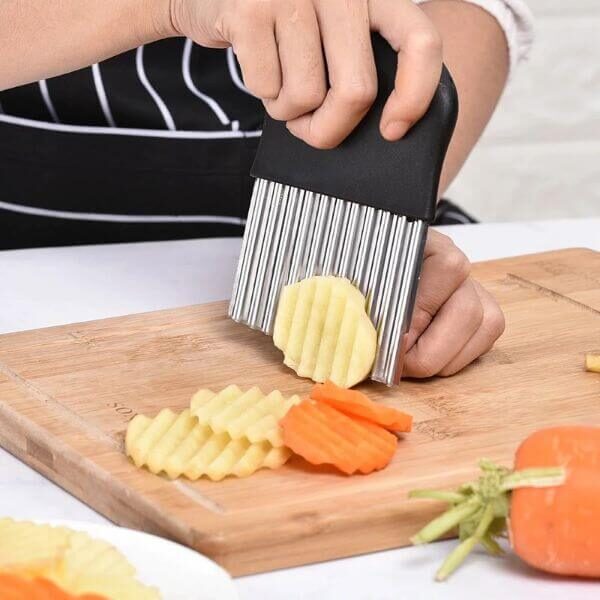 STAINLESS STEEL FRENCH FRIES CUTTER