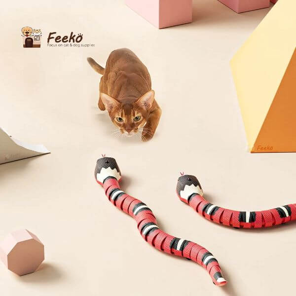 RECHARGEABLE SMART SENSING SNAKE TOY