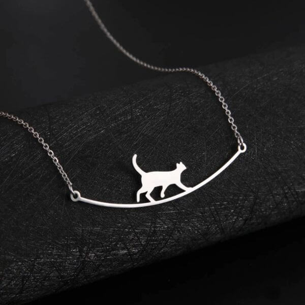CAT LIFE NECKLACE