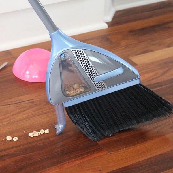 2 IN1 CORDLESS BROOM WITH BUILT IN VACUUM CLEANER