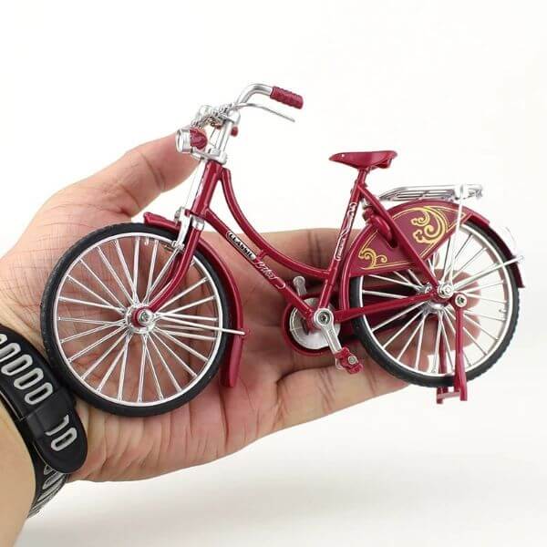 1:10 SCALE ALLOY BICYCLE