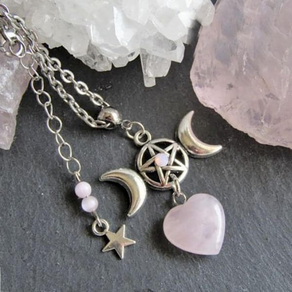 HEART OF A GODDESS NECKLACE