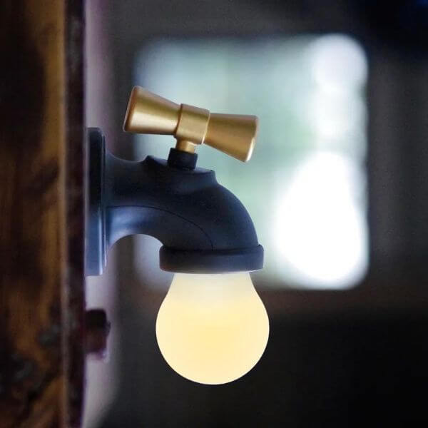 CREATIVE FAUCET LAMP
