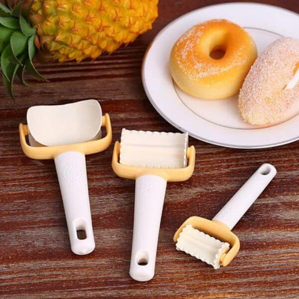 COOKIE PASTRY ROLLING CUTTER