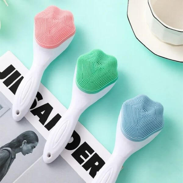 SILICONE FACE BRUSH