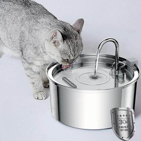 CAT WATER FOUNTAIN