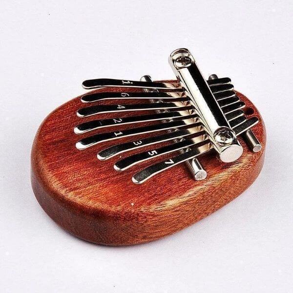 8 KEY EXQUISITE FINGER THUMB PIANO