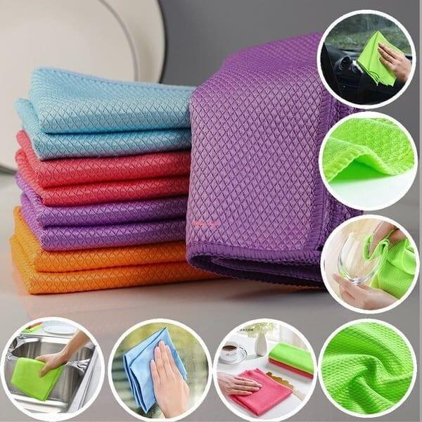 REUSABLE MIRACLE CLEANING CLOTH