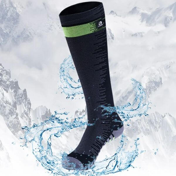 WATERPROOF KNEE HIGH SOCKS