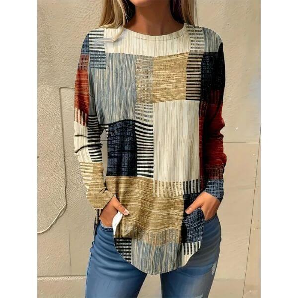 WOMEN GEOMETRIC PRINT LONG SLEEVE T-SHIRT